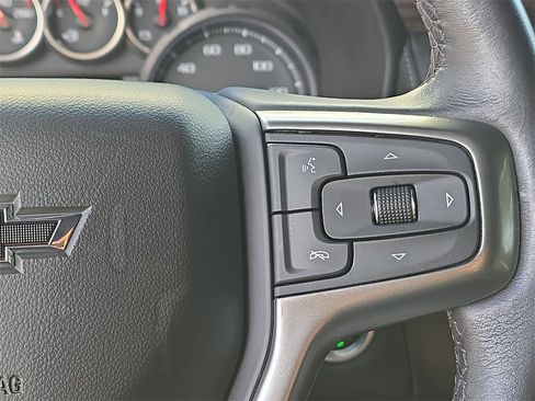 Used 2021 Chevrolet Tahoe Z71 w/ Rear Media and Nav Package image 19