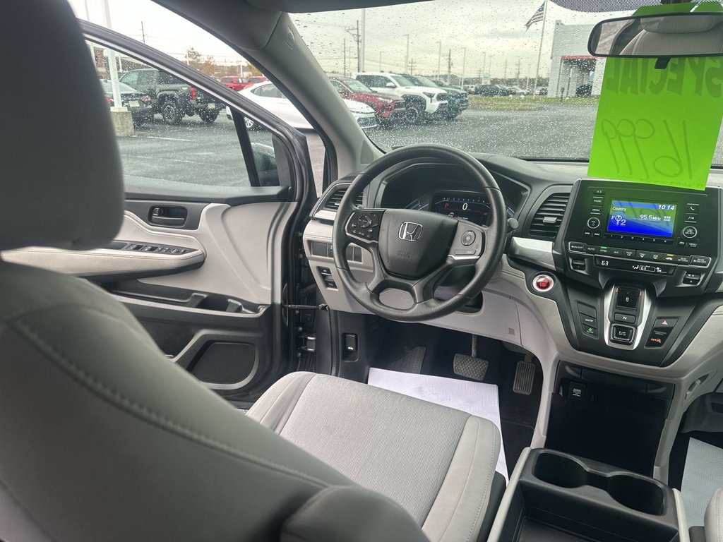 Used 2019 Honda Odyssey LX image 15
