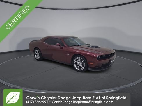 Used 2022 Dodge Challenger R/T w/ Shaker Package RWD image 3