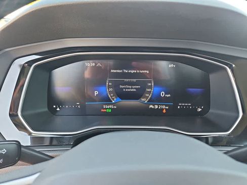 Used 2024 Volkswagen Jetta S image 31