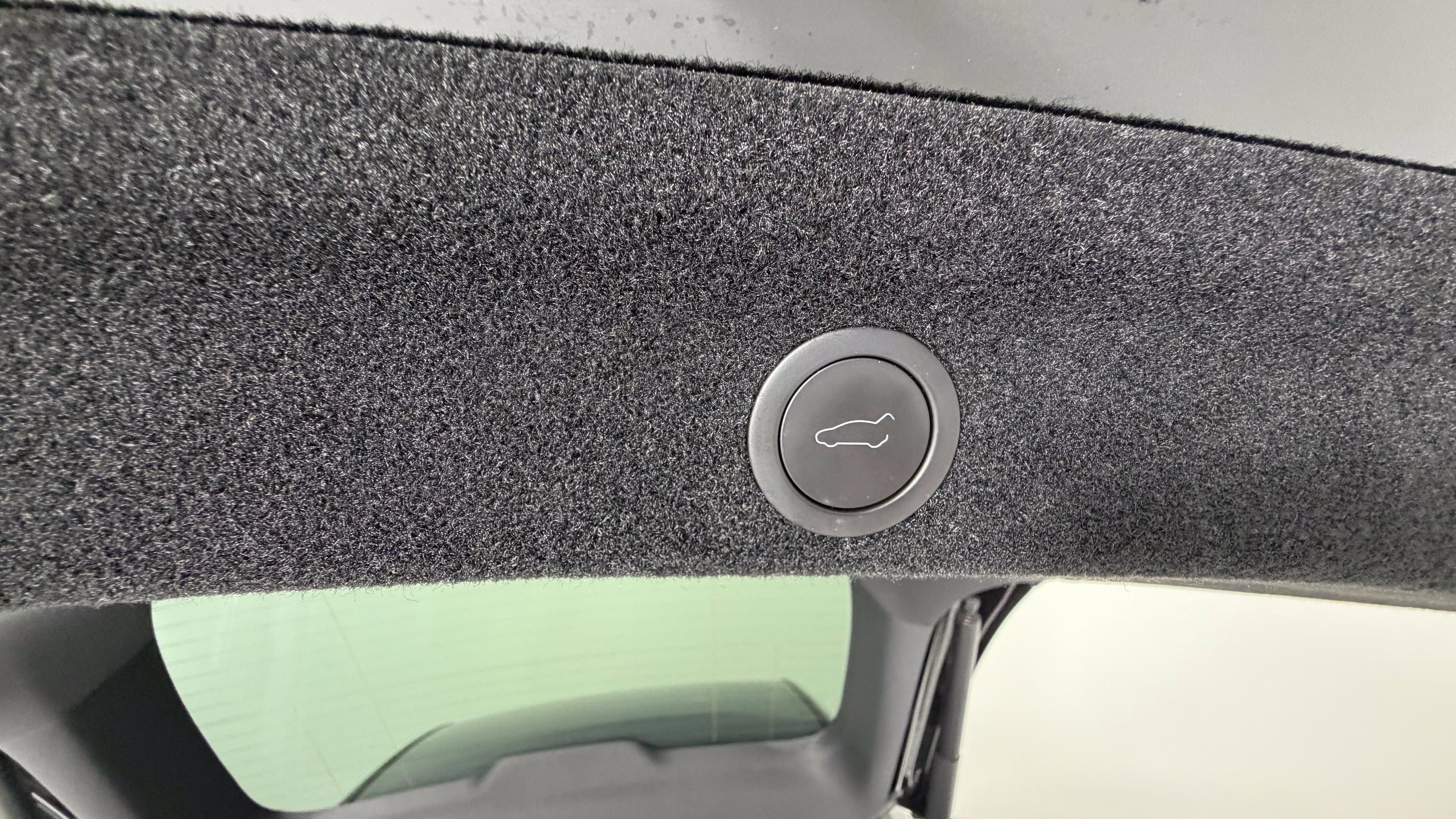 Used 2026 Tesla Model Y Long Range RWD image 36