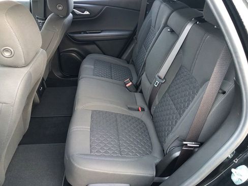 Used 2020 Chevrolet Blazer LT image 21