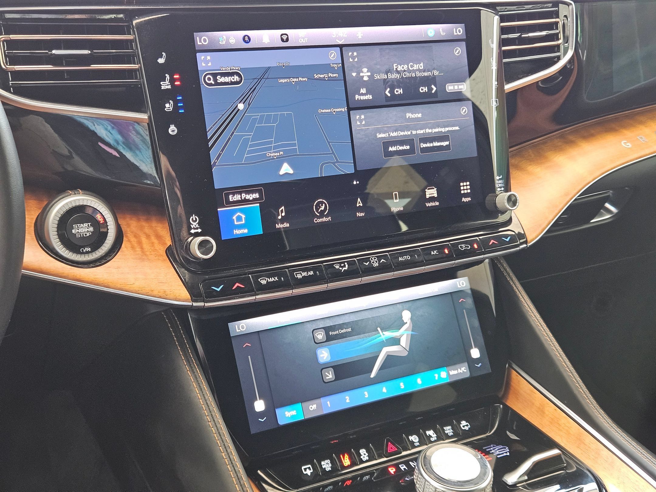 Used 2022 Jeep Grand Wagoneer Series III AWD/4WD image 17