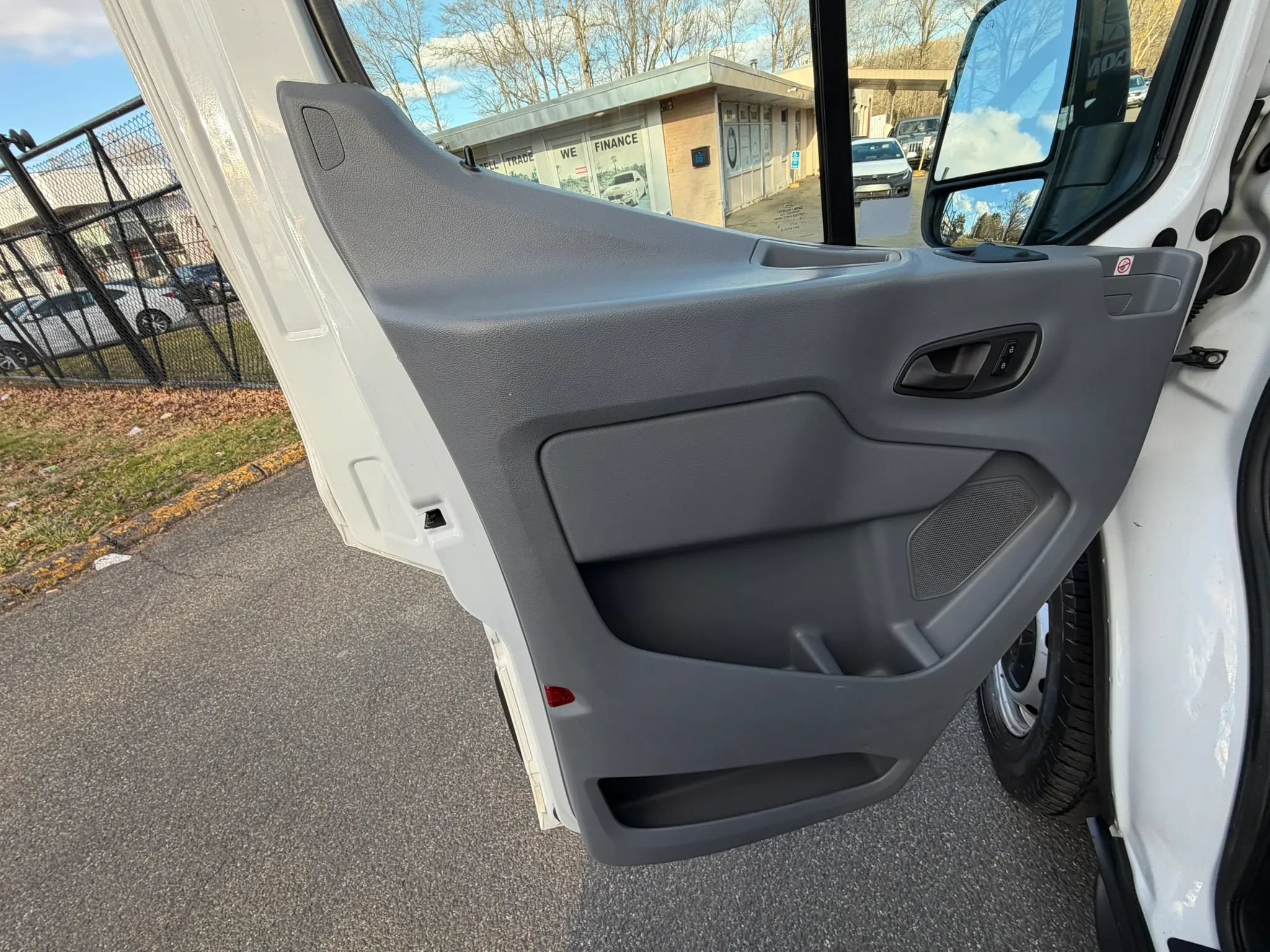 Used 2019 Ford Transit 250 148 Medium Roof RWD image 11