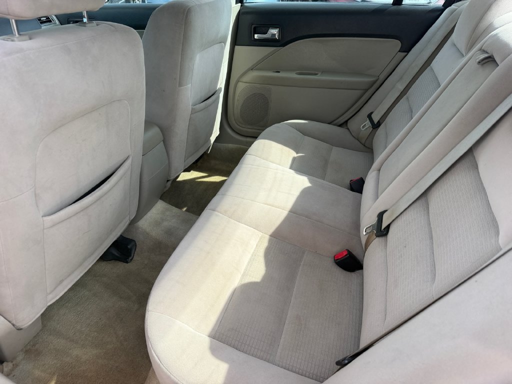 Used 2006 Ford Fusion SE FWD image 14