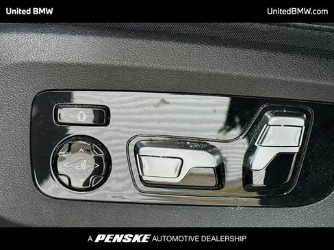 Used 2023 BMW X5 M50i w/ Climate Comfort Package image 4