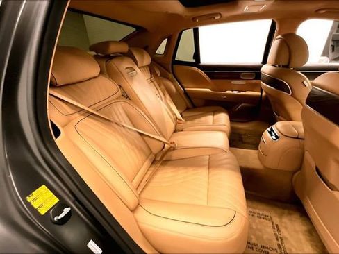 Used 2024 Genesis G90 3.5T image 26