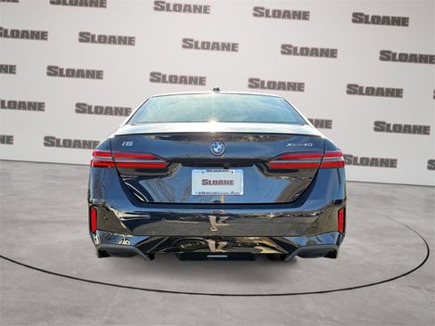 Certified 2025 BMW i5 xDrive40 w/ M Sport Package image 4