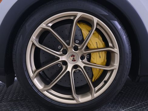 Certified 2025 Porsche Cayenne Turbo GT AWD/4WD image 11