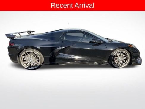 Used 2023 Chevrolet Corvette Stingray Premium Conv w/ Z51 Performance Package RWD image 2