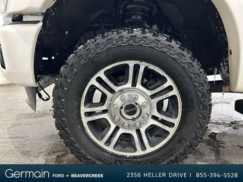 Used 2015 Ford F250 Platinum w/ Platinum Package image 13