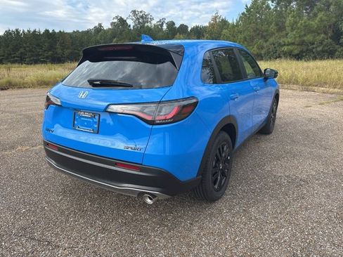 New 2026 Honda HR-V Sport image 3