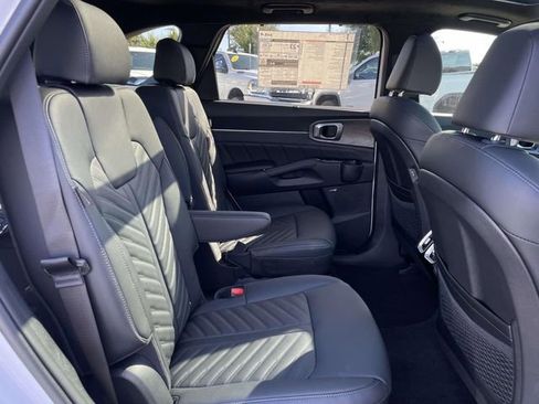 New 2026 Kia Sorento SX Prestige image 17