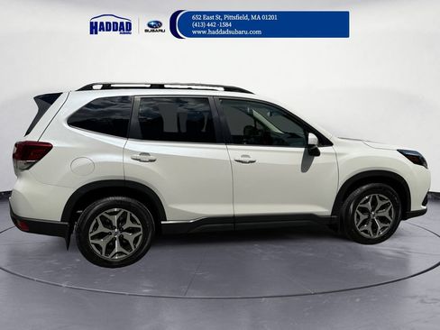 Certified 2024 Subaru Forester Premium AWD/4WD image 6