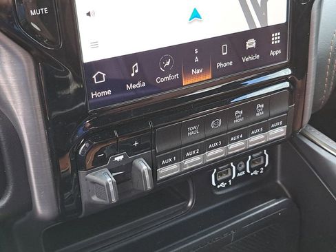 Used 2022 RAM 3500 Limited image 9