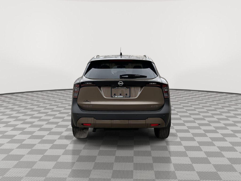 Used 2026 Nissan Kicks SV w/ SV Premium Package AWD/4WD image 9