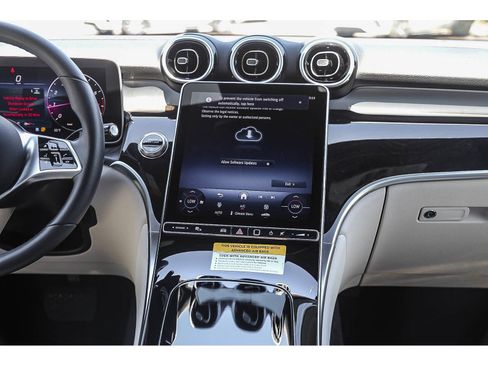 Certified 2026 Mercedes-Benz GLC 300 image 11