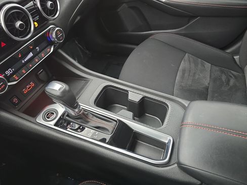 Certified 2024 Nissan Sentra SR image 23