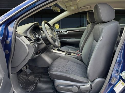 Used 2019 Nissan Sentra SV image 14