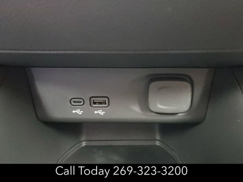 New 2025 Buick Envista Preferred w/ Advanced Safety Package image 33