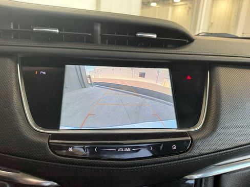 Used 2019 Cadillac XT5 Premium Luxury image 37