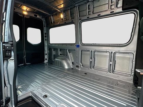 Used 2025 Mercedes-Benz Sprinter 144 Cargo image 27