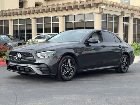 Used 2023 Mercedes-Benz E 350 Sedan image 4