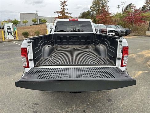 Used 2021 RAM 2500 Big Horn image 21