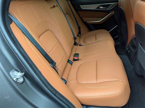 New 2026 Jaguar F-PACE R-Dynamic S image 17