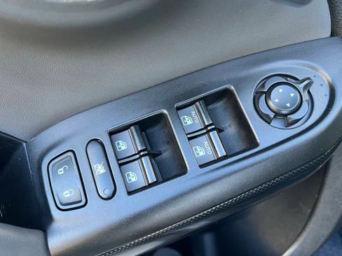 Used 2016 FIAT 500X Easy image 8