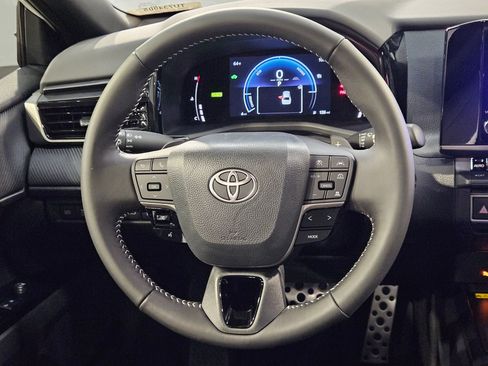 New 2026 Toyota Camry SE FWD image 14