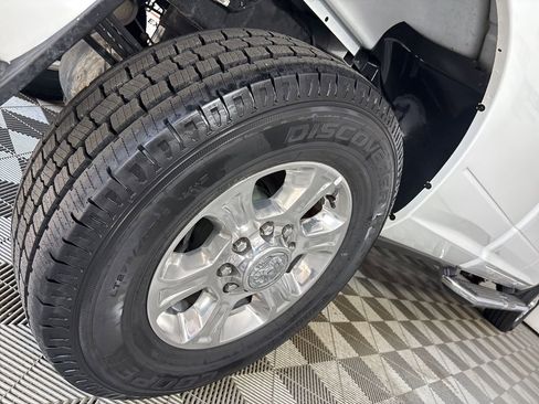 Used 2024 RAM 3500 Big Horn image 28