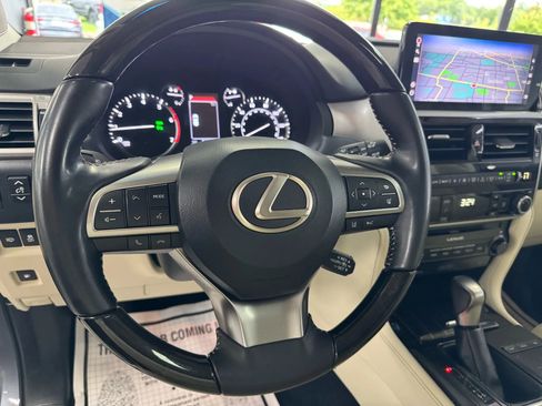 Used 2022 Lexus GX 460 Luxury image 21