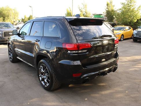 Used 2016 Jeep Grand Cherokee SRT AWD/4WD image 5