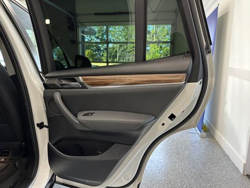 Used 2017 BMW X3 xDrive28i image 26