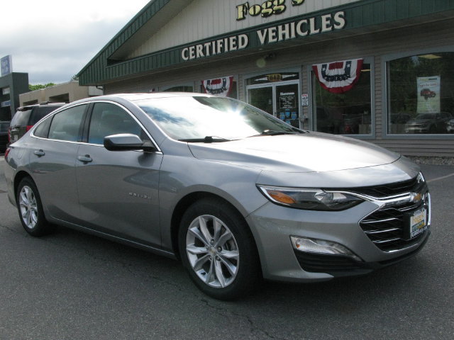 Used 2024 Chevrolet Malibu LT FWD image 2