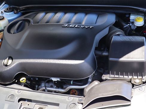 Used 2013 Chrysler 200 Limited FWD image 52