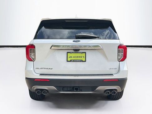 Used 2024 Ford Explorer Platinum w/ Technology Package AWD/4WD image 6
