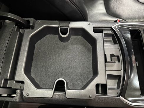 Used 2020 Ford Edge Titanium w/ Equipment Group 301A image 35