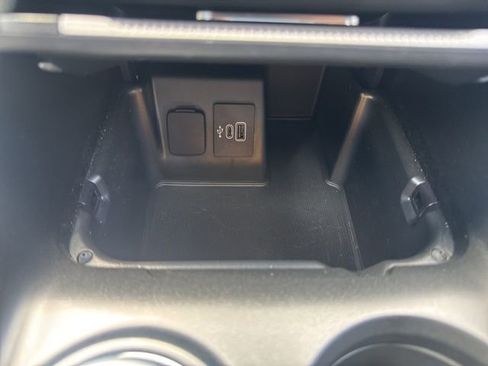 Used 2025 Ford Explorer ST w/ Sun And Sound Package AWD/4WD image 38