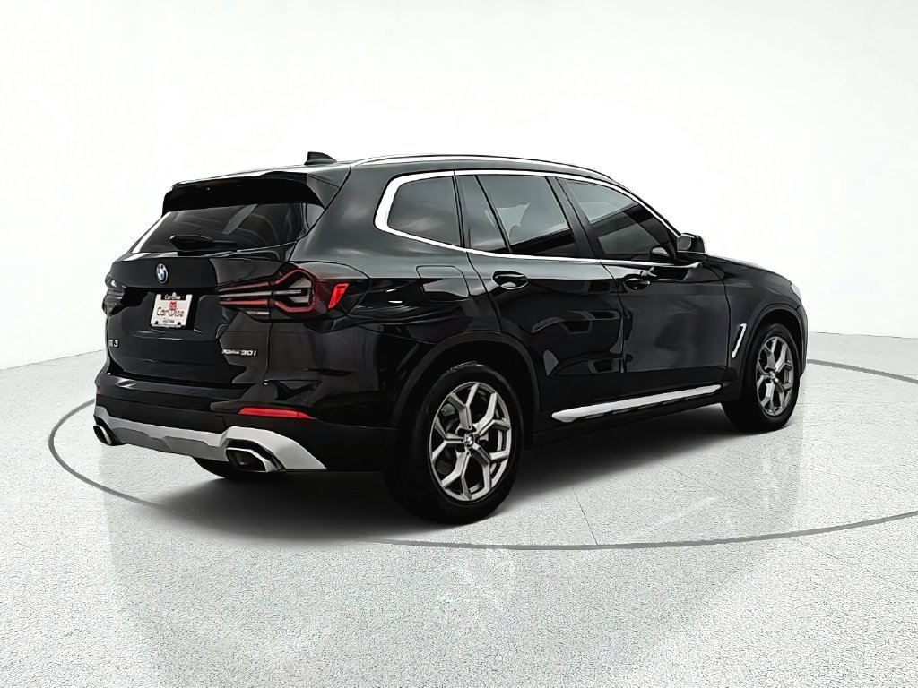 Used 2024 BMW X3 xDrive30i AWD/4WD image 7