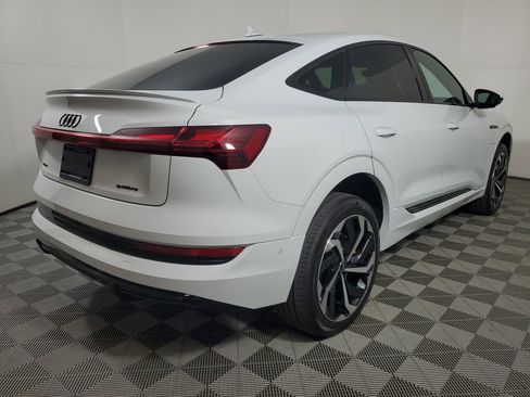 Used 2023 Audi e-tron Premium Plus w/ Premium Plus Package image 6