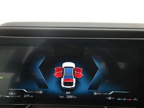 Used 2024 BMW 740i xDrive AWD/4WD image 10