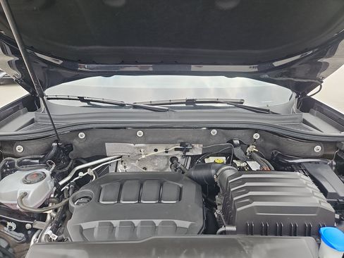 Certified 2024 Volkswagen Atlas SEL AWD/4WD image 39