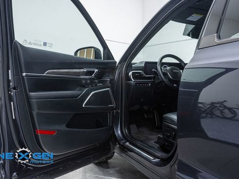 Used 2025 Kia Telluride SX Prestige X-Line image 9