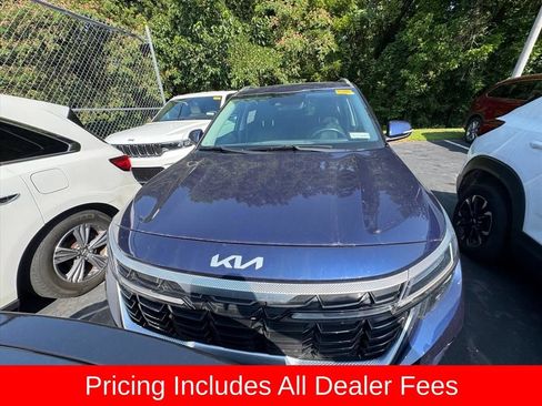 Used 2024 Kia Seltos EX AWD/4WD image 10