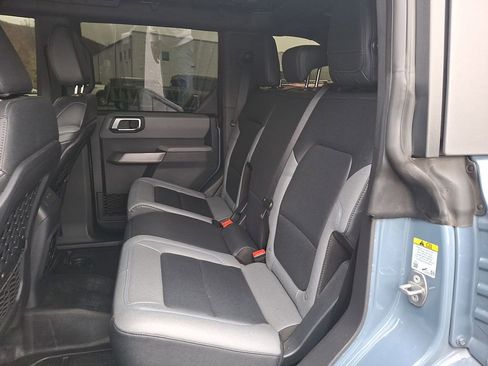 Used 2023 Ford Bronco Black Diamond image 10