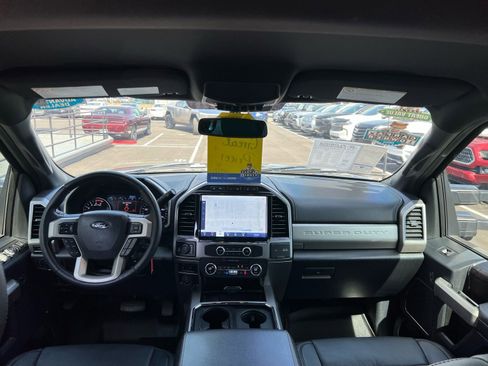 Used 2022 Ford F250 Lariat w/ Lariat Value Package image 44