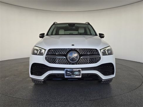Used 2023 Mercedes-Benz GLE 450 4MATIC w/ AMG Line Exterior image 8