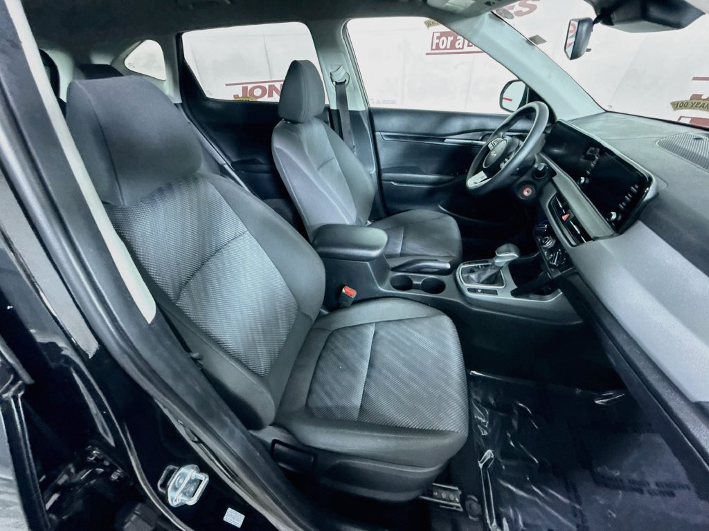 Used 2026 Kia Seltos LX FWD image 29